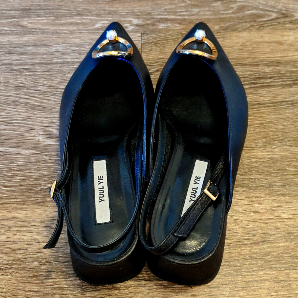 Yuul Yie Zizi Medallion Slingback Pump View 3